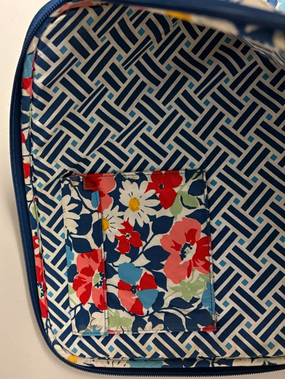 Vera Bradley Summer Cottage Quilted Laptop Tablet Zipper Sleeve Retired Floral